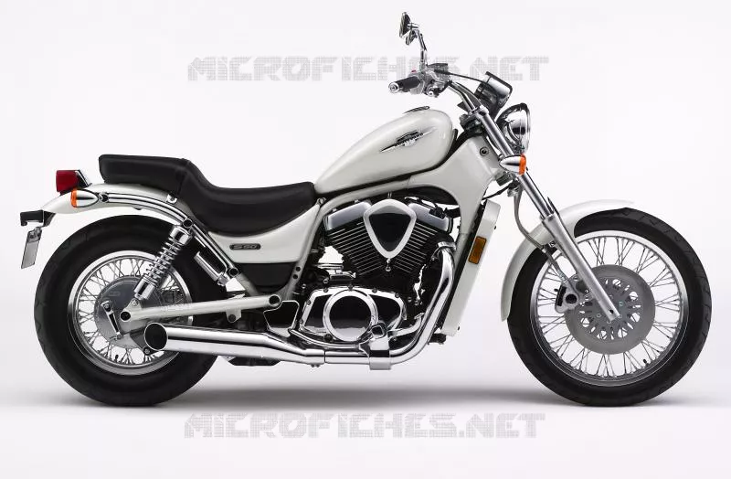 * PHOTOGRAPHIE DE COULEUR VS800K7 * Suzuki MOTO 800 INTRUDER 2006  VS800K6(E3/E28)
