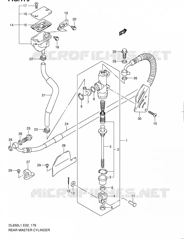 ACHTER HOOFDREMCILINDER (DL650L1 E24) Suzuki MOTO 650 V-STROM 2011  DL650A L1 (E02,E19,E24)