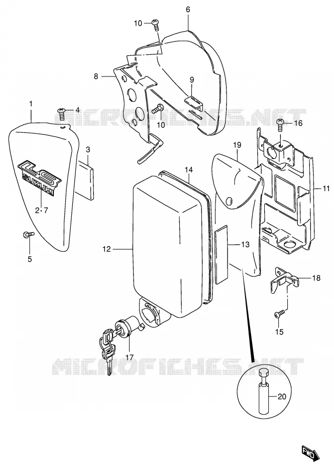 ACHTER KUIP  (MODELE K4) Suzuki MOTO 650 BOULEVARD 1997  LS650PV(E3/E28)