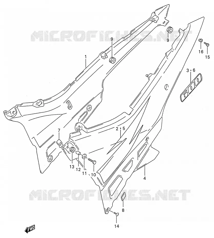 ACHTER KUIP  (MODELE T) Suzuki MOTO 600 GSX-F 1994  GSX600FR(E28)