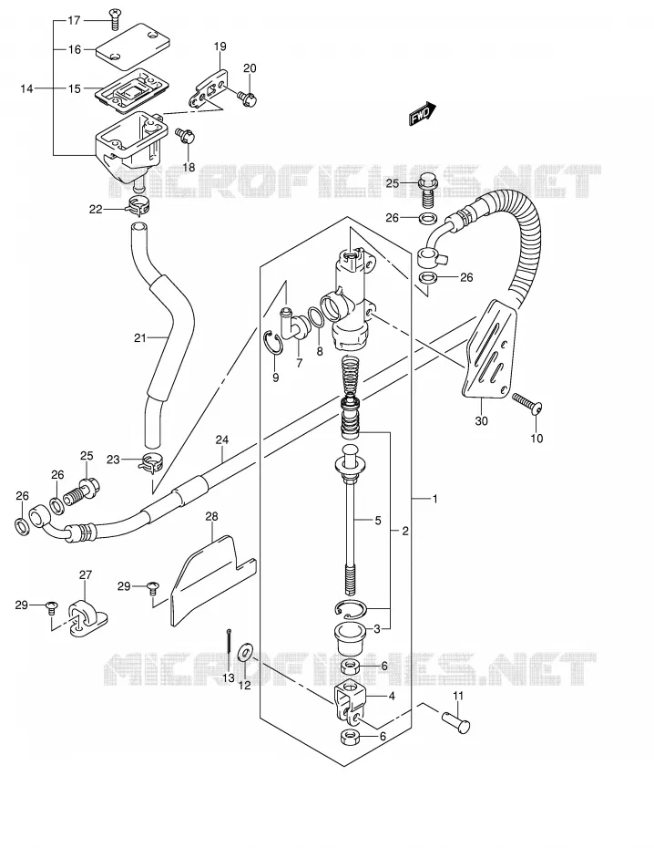 ACHTER HOOFDREMCILINDER Suzuki MOTO 650 V-STROM 2004  DL650K4(E2)