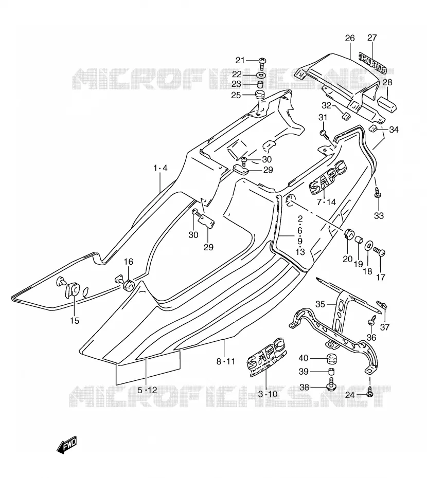 ACHTER KUIP  (MODELE M) Suzuki MOTO 250 RG 1994  RGV250R(E24)