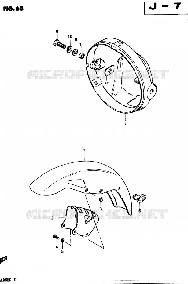 FRONT FENDER - KOPLAMPHUIS Suzuki MOTO 250 GSX 1982  GSX250EZ(Z/D)