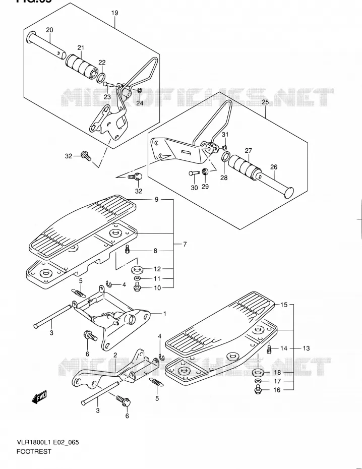 FOOTREST (VLR1800L1 E02) Suzuki MOTO 1800 INTRUDER 2011  VLR1800L1(E19)